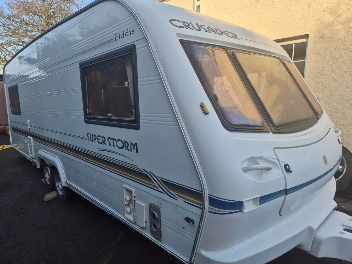 Caravan Elddis Crusader 4 Berth Fixed Bed - Image 2