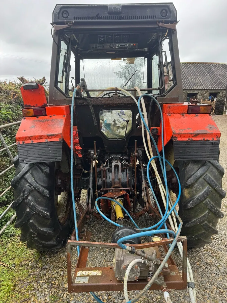 Ursus 4512 - Image 4