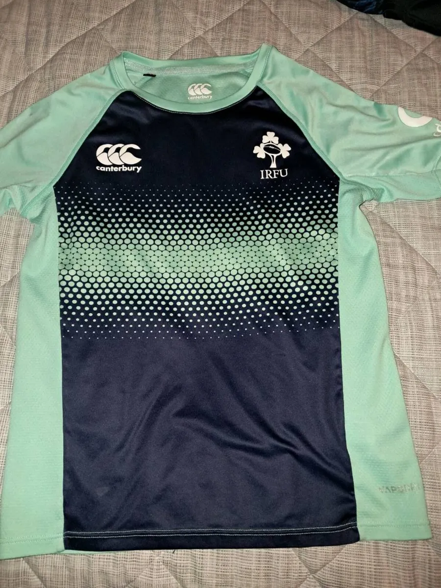 Kids IRFU top - Image 1