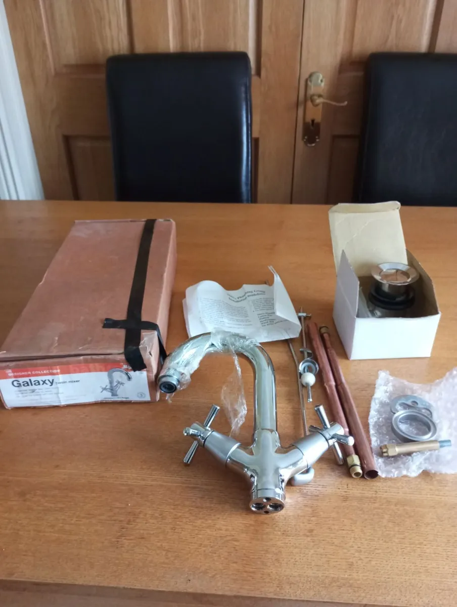 Mixer tap for bathroom - Image 1