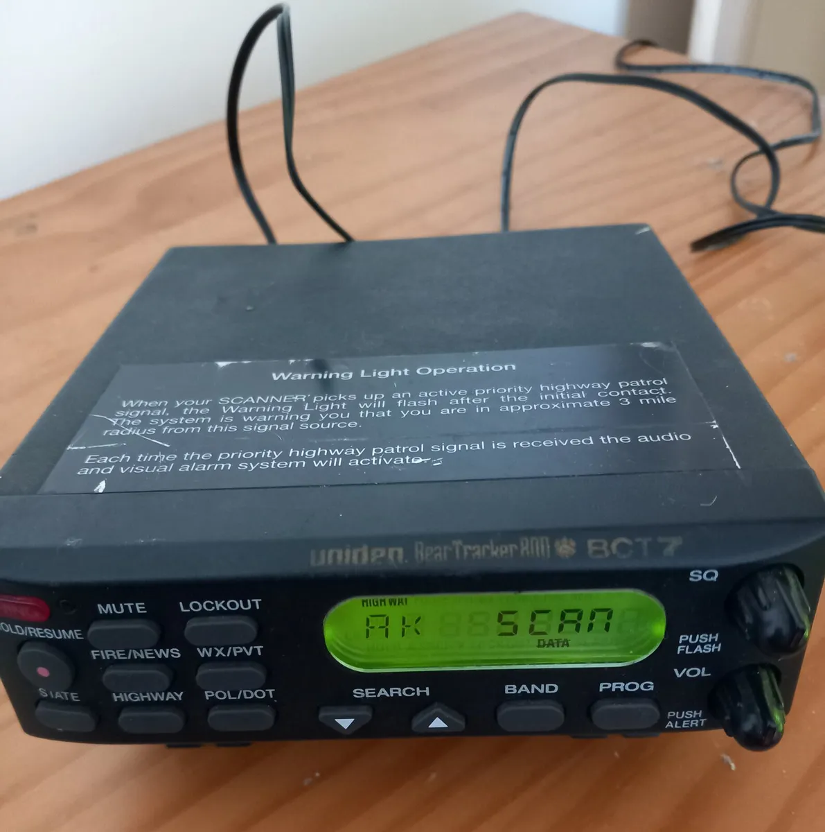 Uniden BearTracker CB Radio - Image 1