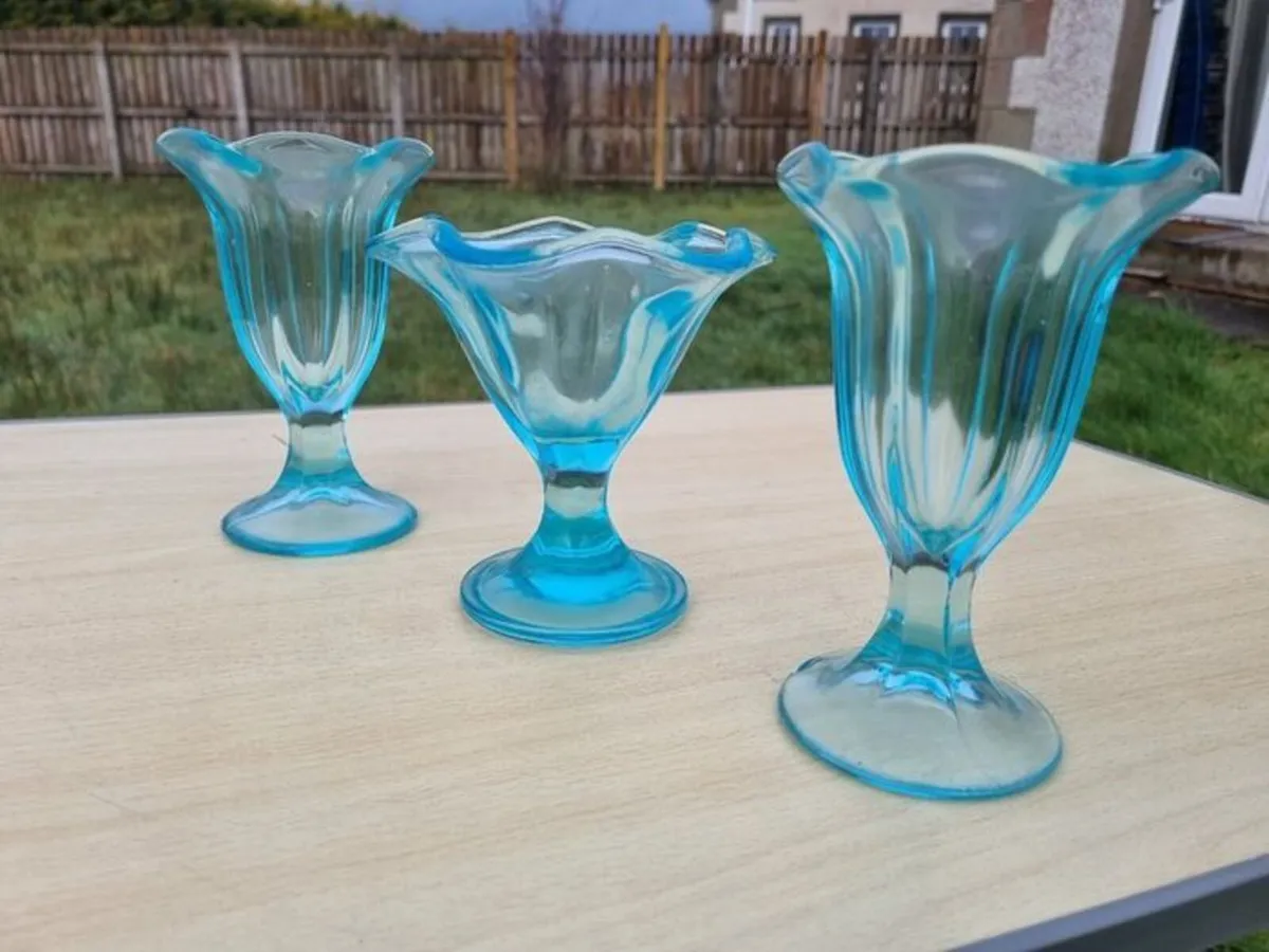 Vintage glass cups for ice cream and desserts - Image 2