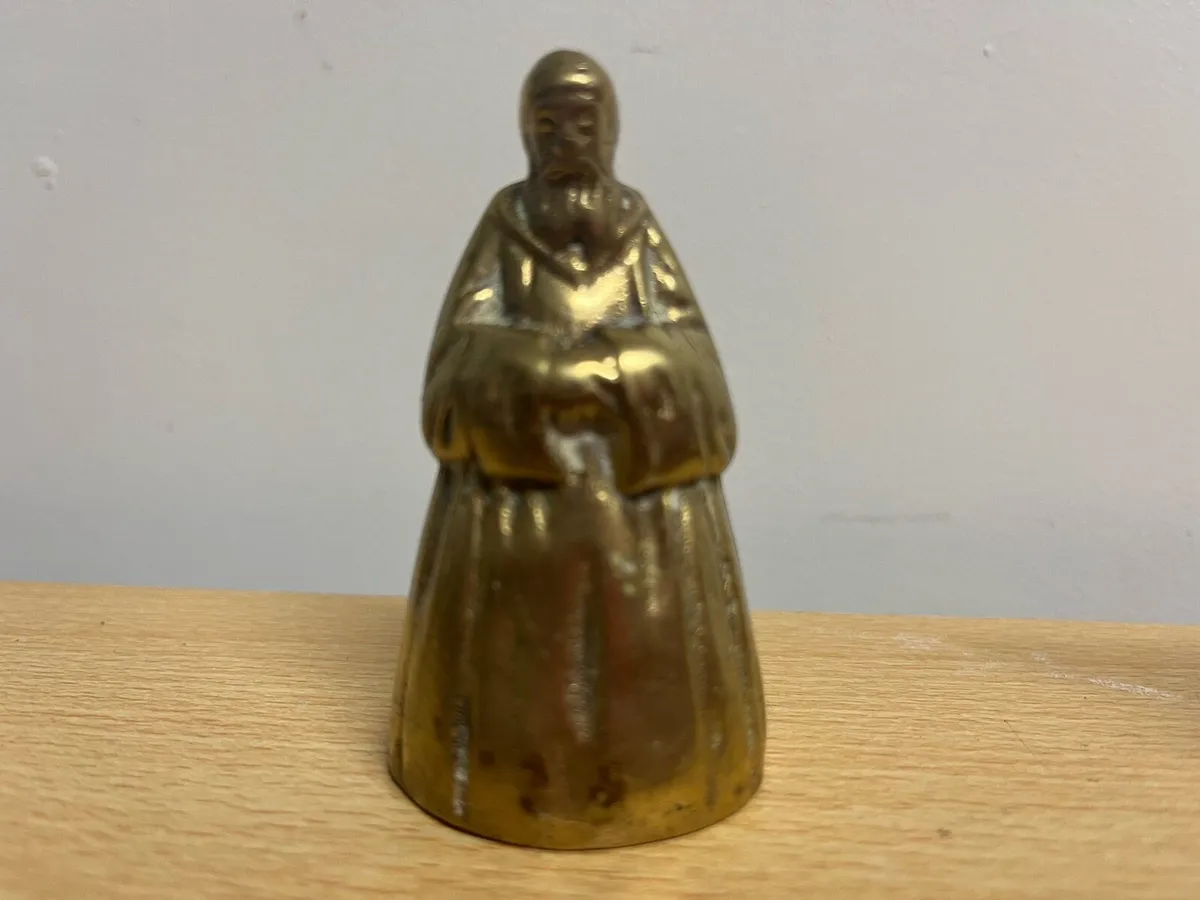 Collection 5 antique brass bells - Image 2