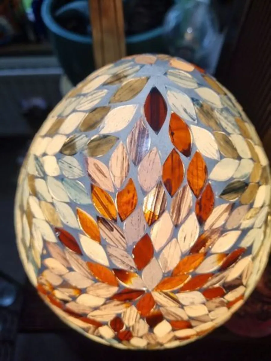Egg-shaped mosaic lamp - Image 4