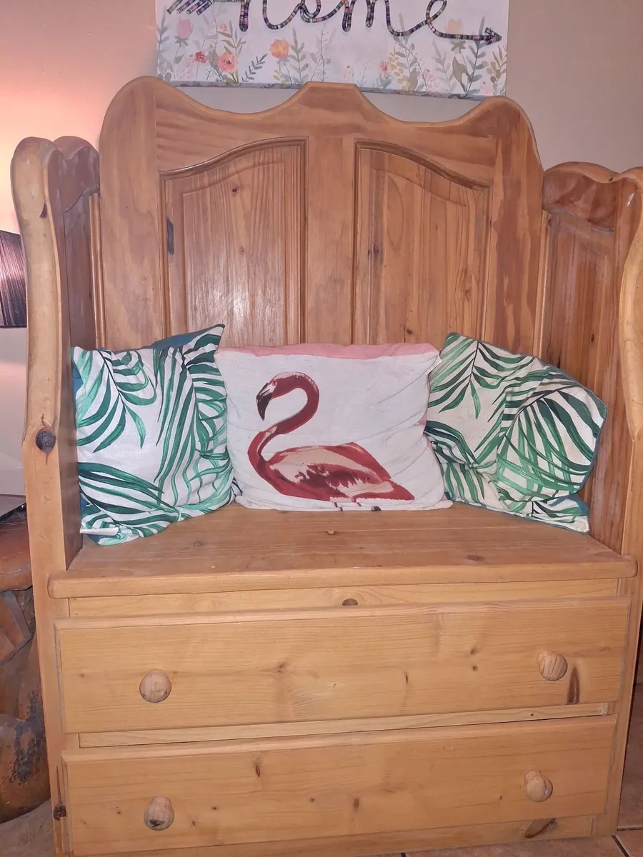 Monks Bench - Image 3