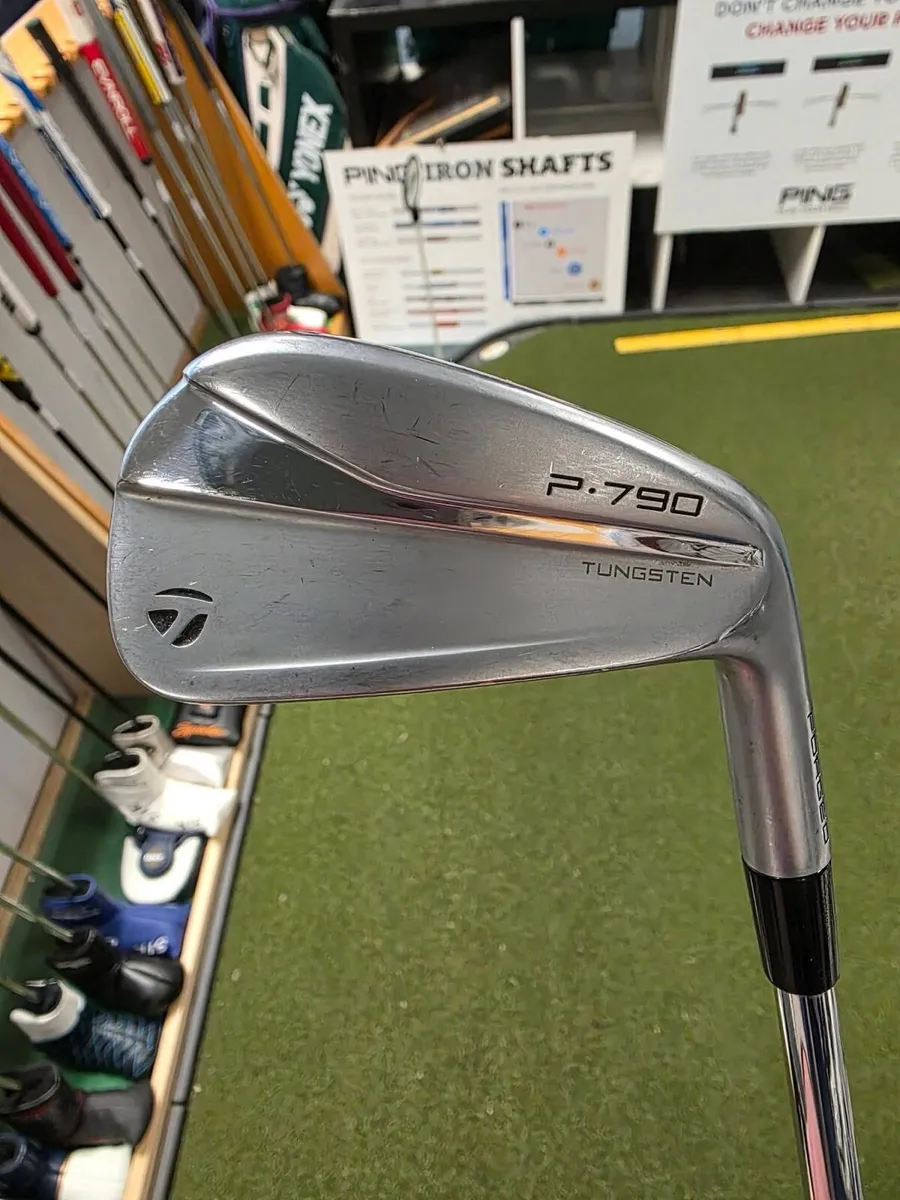 Taylormade P-790 Forged Irons - Image 2