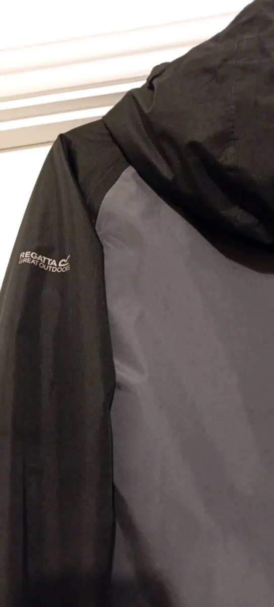 Regatta Jacket 9-11yrs - Image 2