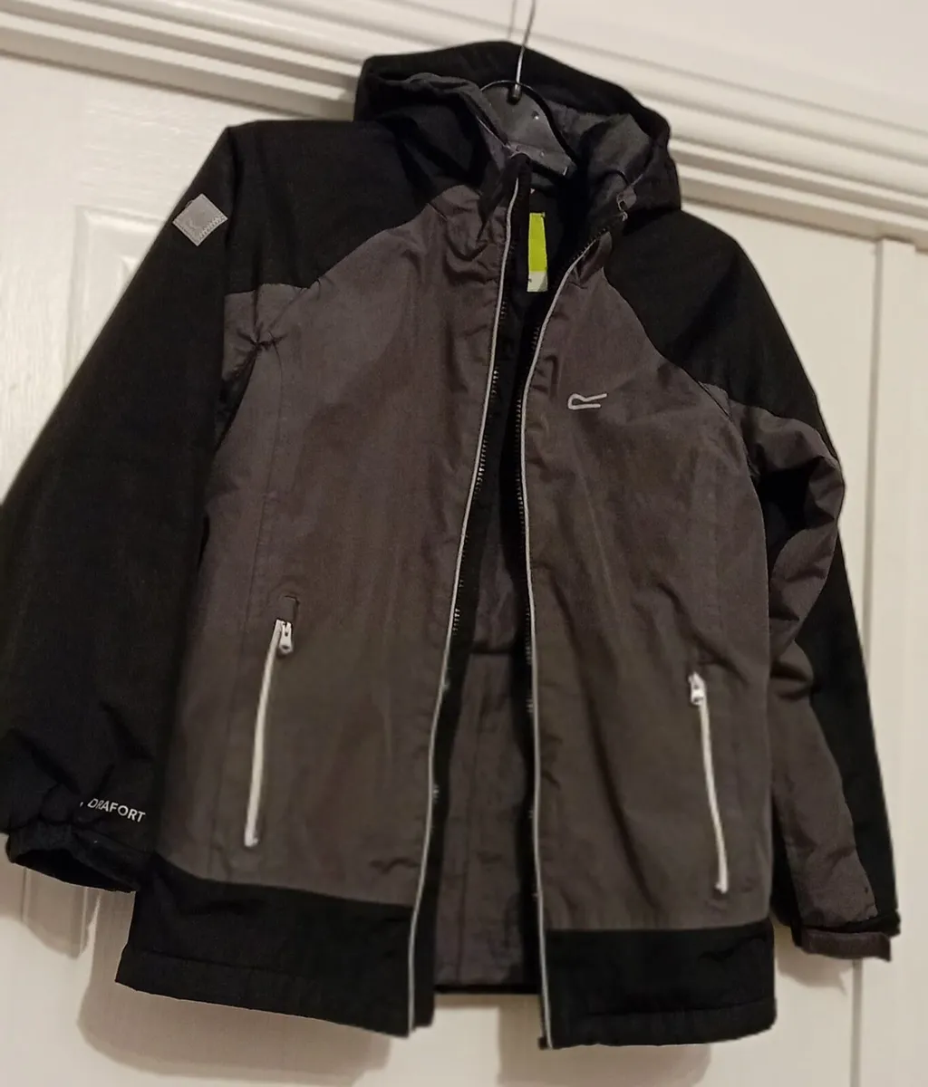 Regatta Jacket 9-11yrs - Image 4
