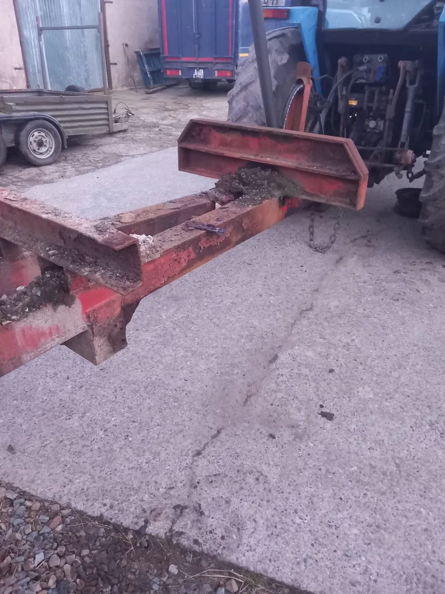 Tipping trailer - Image 4