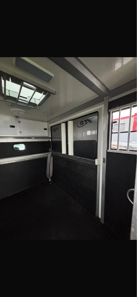 Horse Truck - Image 3