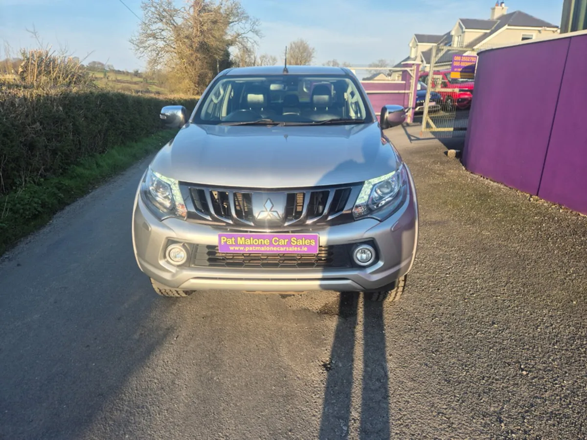 Mitsubishi L200 WARRIOR DI-D 4WD DCB - Image 2