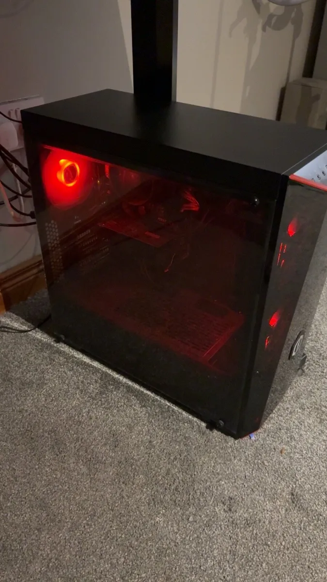 Full Gaming Setup - Image 3