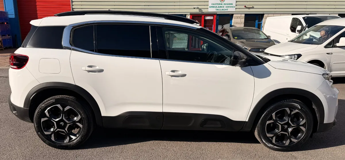 2024 Citroen C5 Aircross Automatic - Image 3