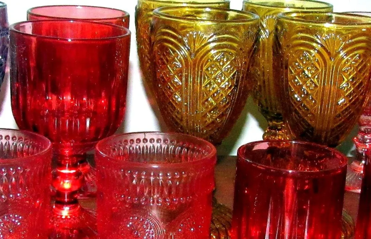 Vintage Coloured Glasses Set - Image 2