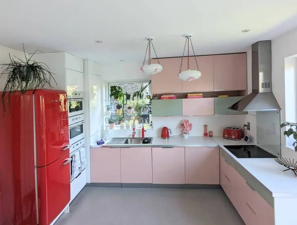 IKEA METOD Kitchen  Painted, Oven, Microwave & Hob Included - Image 1