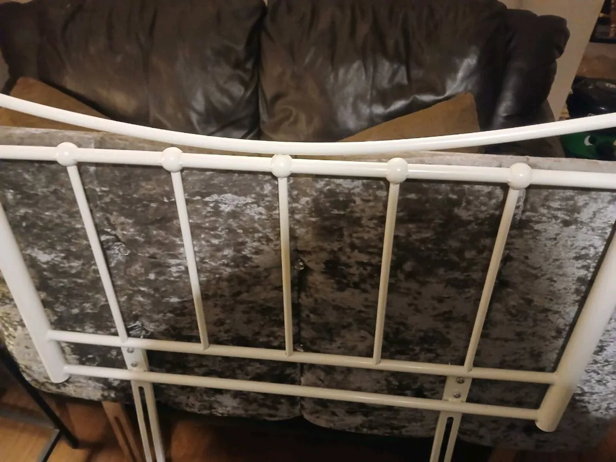 Headboards - Image 4