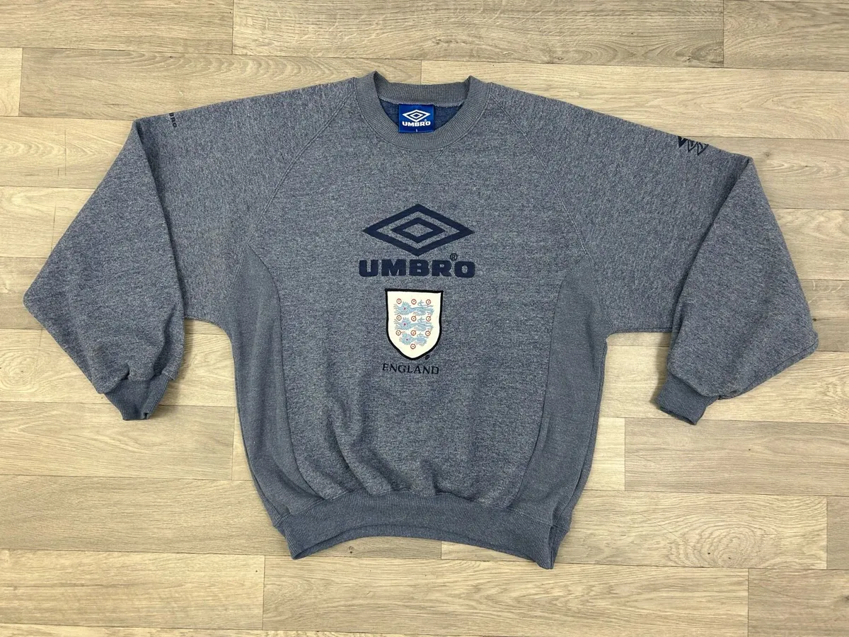 Rare Vintage 90s England Sweatshirt Mens S/M - Image 1