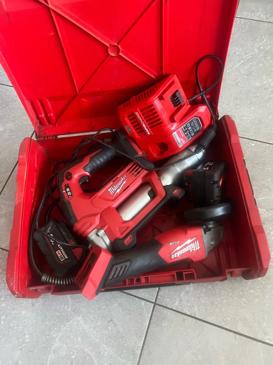 Milwaukee grease gun and grinder - Image 1