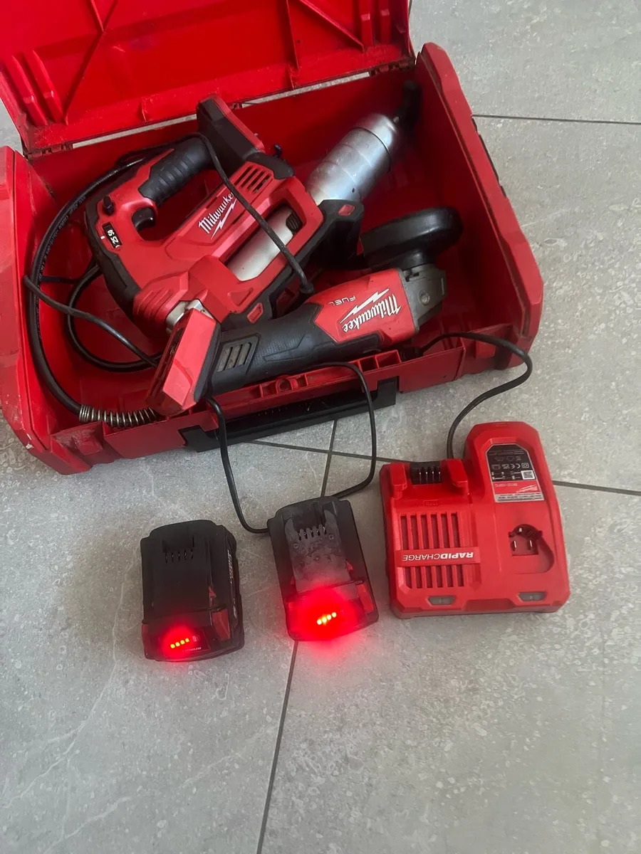 Milwaukee grease gun and grinder - Image 4