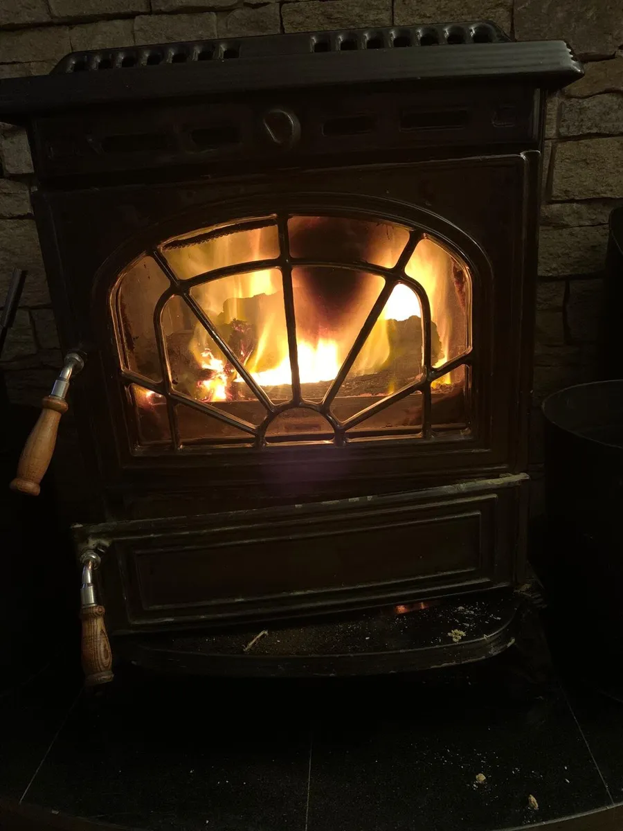 Erin boiler enamel stove - Image 1