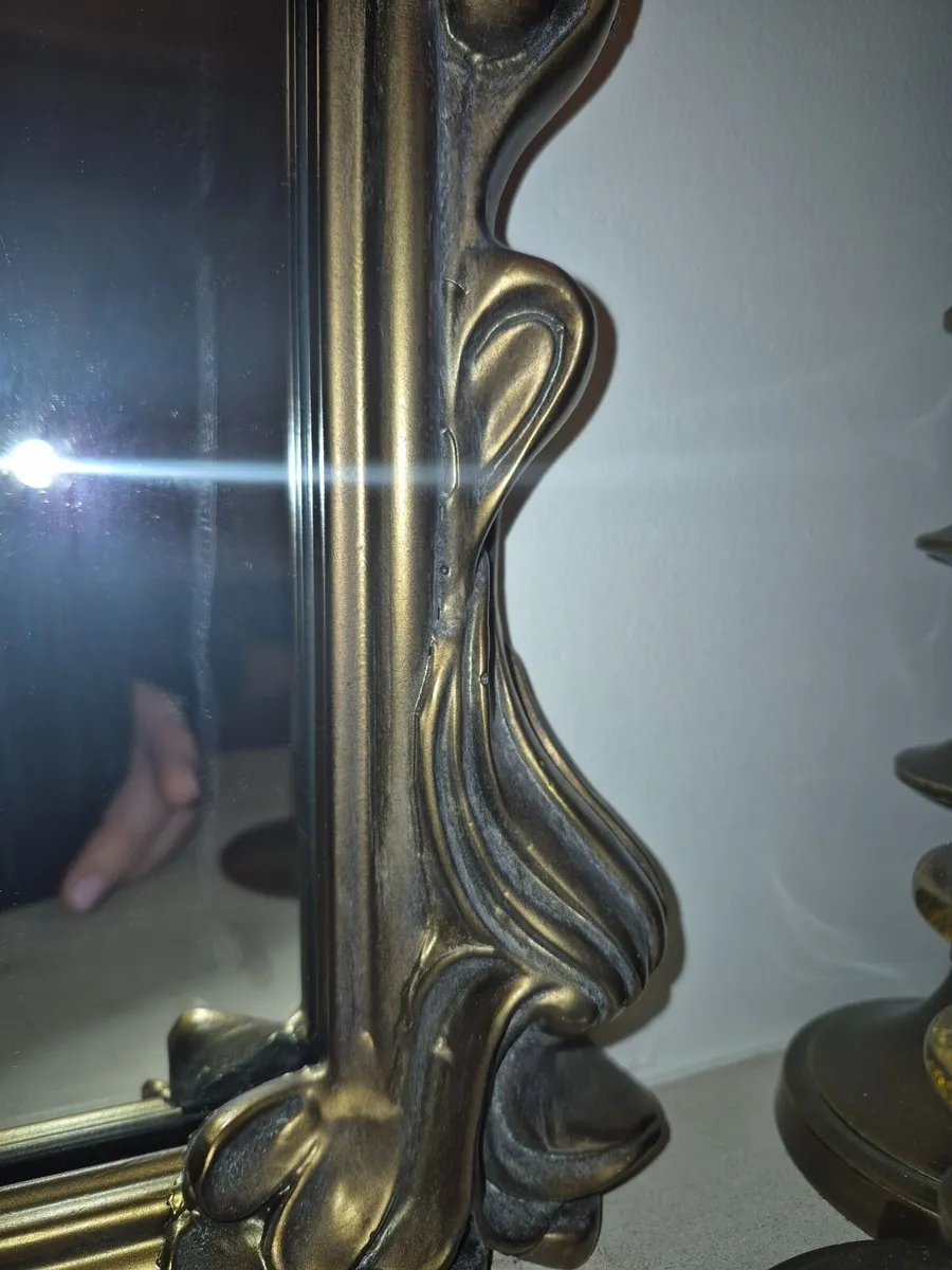 Mirror - Image 3