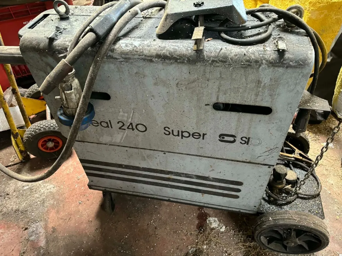 Mig welder - Image 2