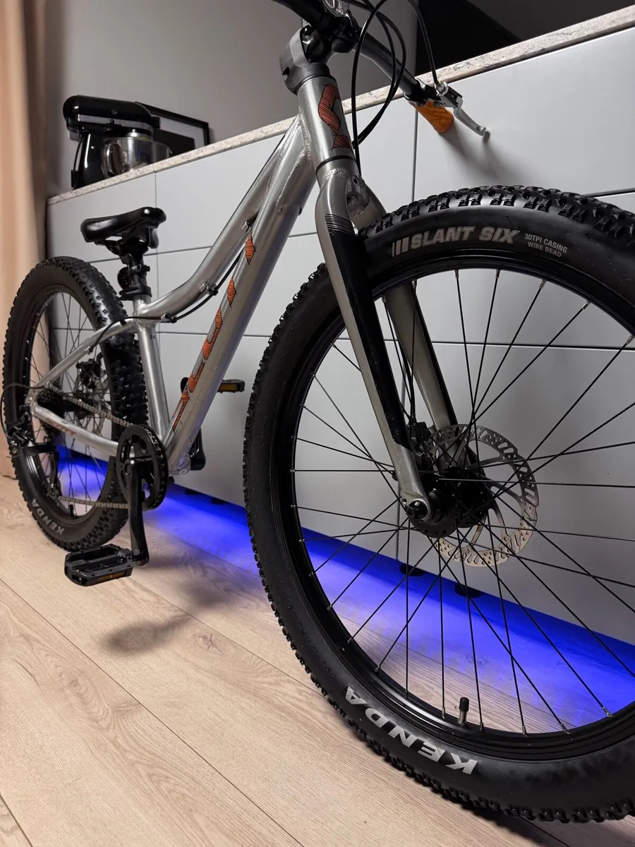 SCOTT Roxter Disc Junior Bike 24 inch - Image 4