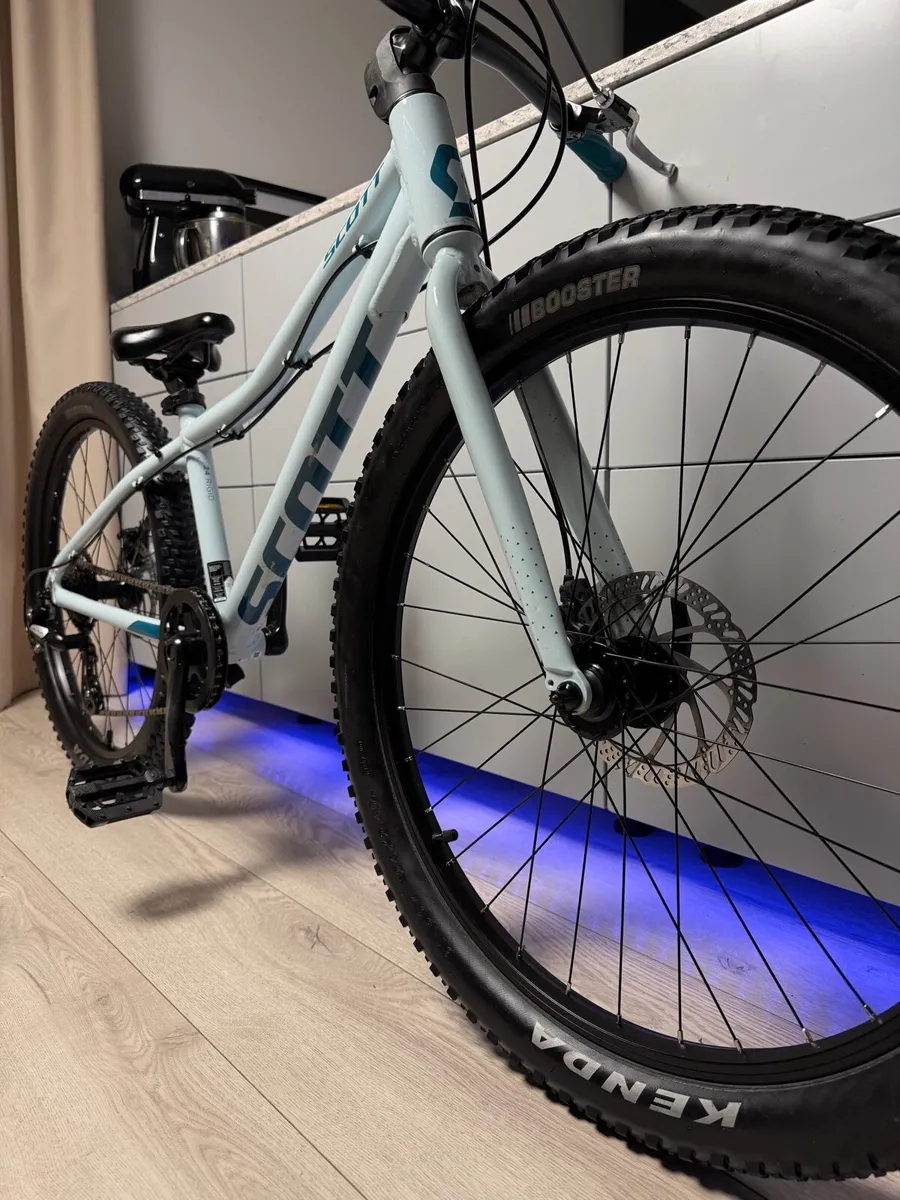 SCOTT Contessa Disc Junior Bike 24 inch - Image 4