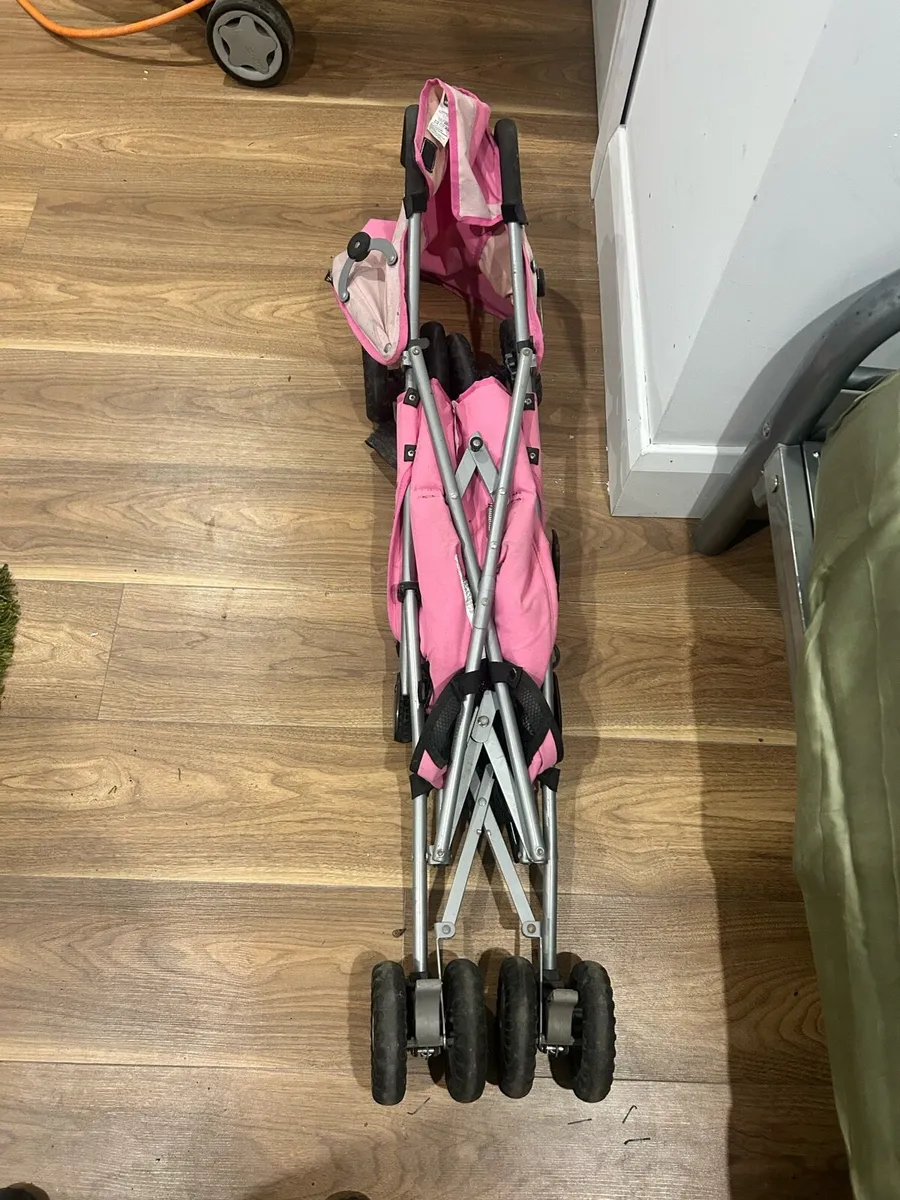 Pram - Image 2