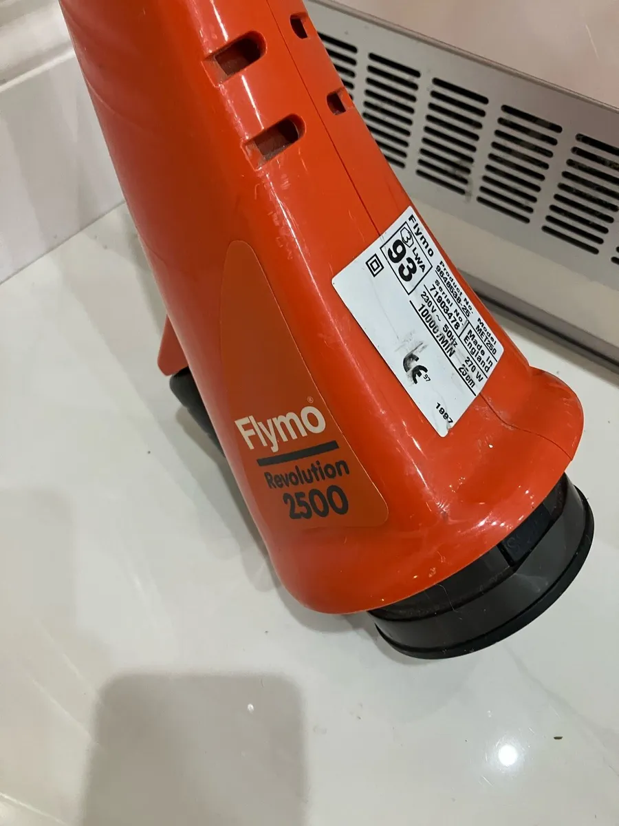 Flymo strimmer - Image 3