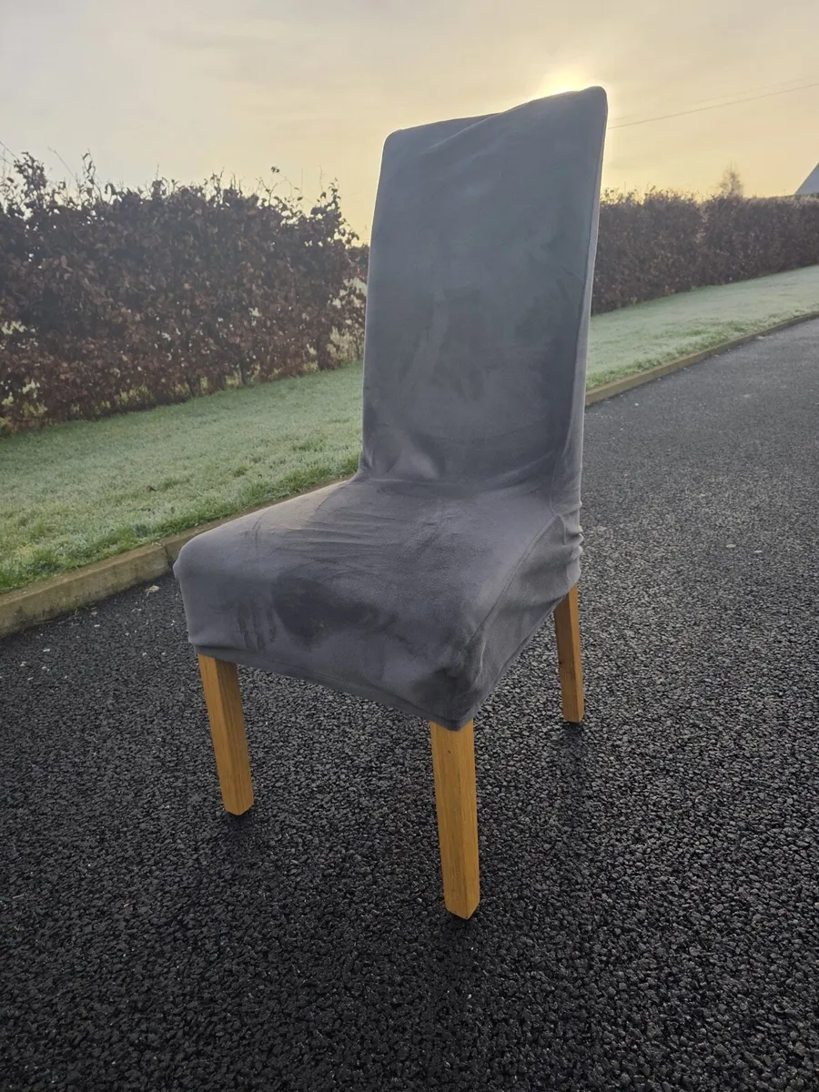 Dining Table Chairs x 6 - Image 1