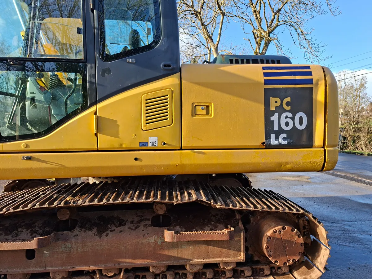 Komatsu  Excavator - Image 2