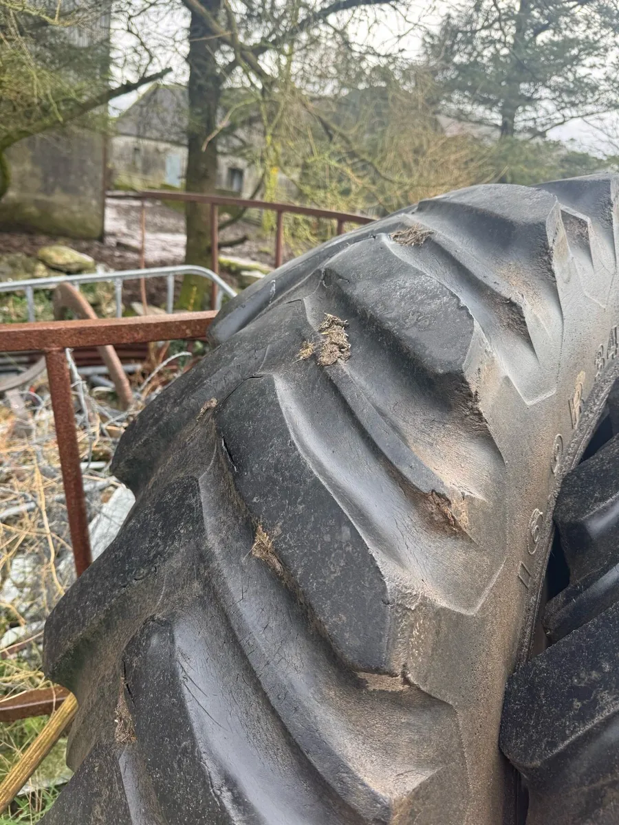 Firestone 16.9r 34 tyres - Image 1