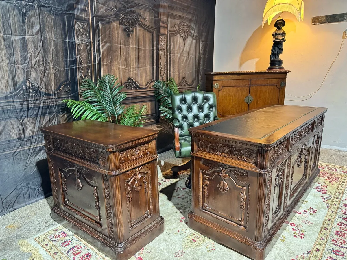 Antique President's desk-chair-bookcase - Image 1