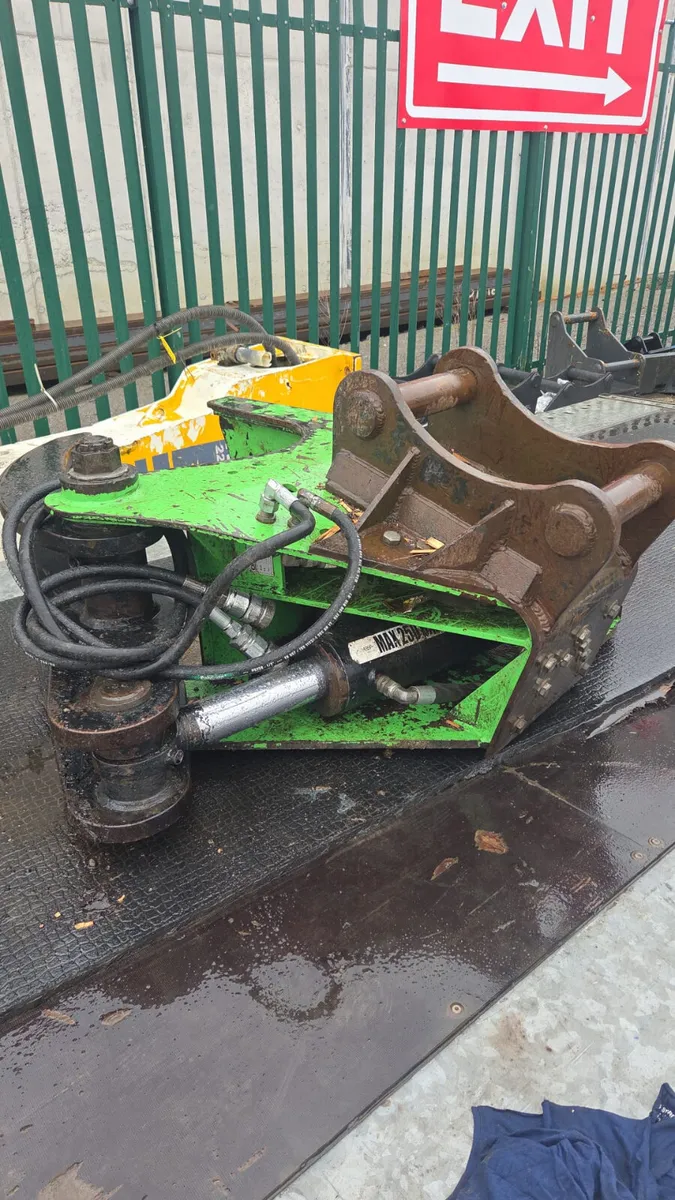 OMEF tree shears - Image 1