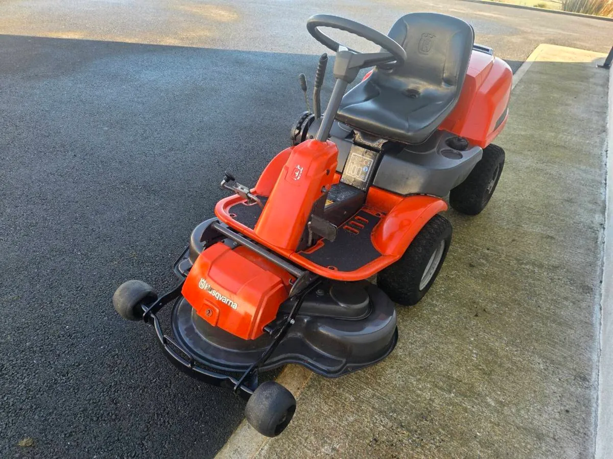 Husquvana lawnmower for sale - Image 2