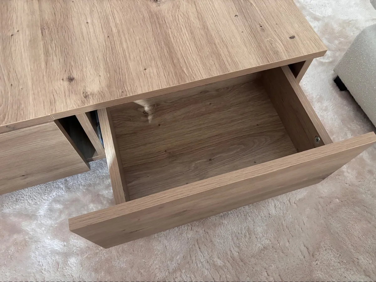 Coffee table - Image 1