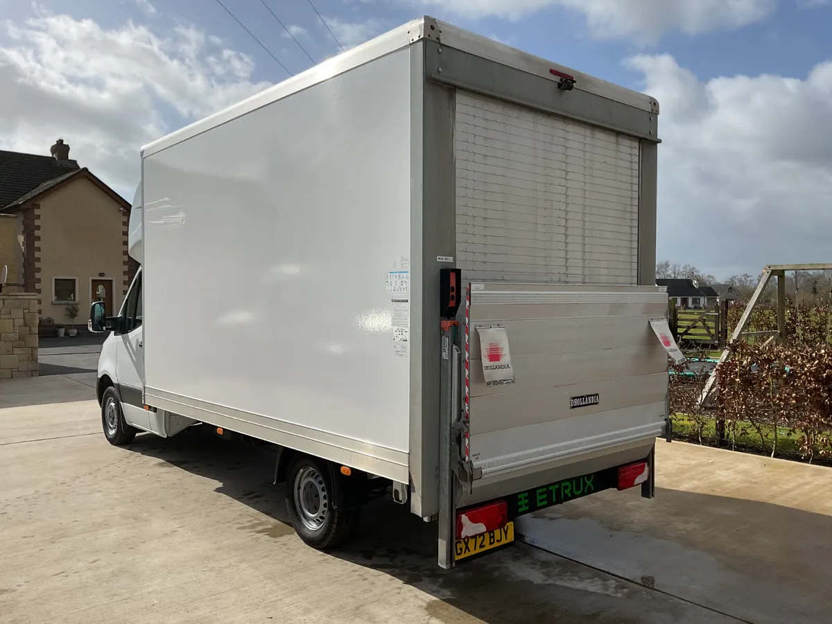 2022 Sprinter Luton large box - Image 3