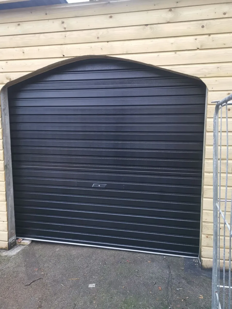 roller  shutters  and  doors - Image 4