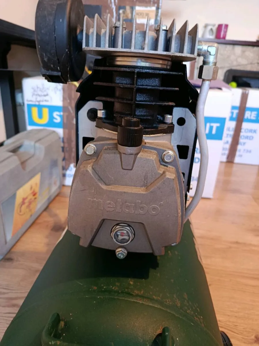 Metabo 50L compressor - Image 4