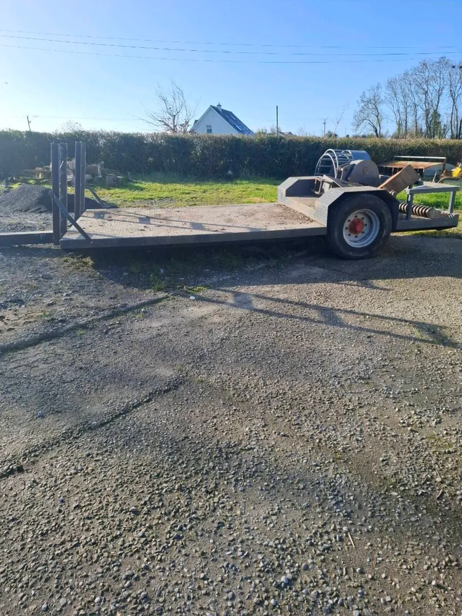 Low loader - Image 2