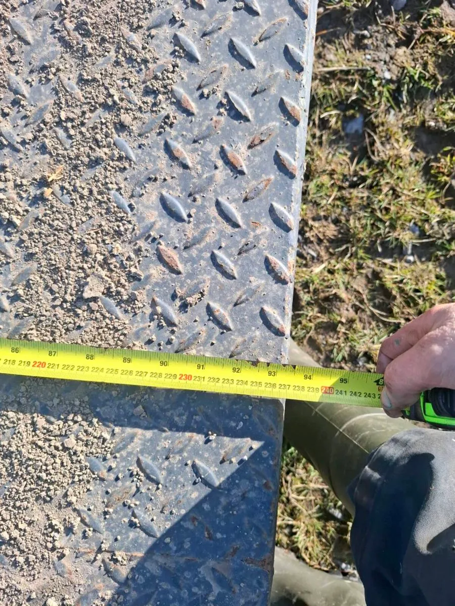 Low loader - Image 4