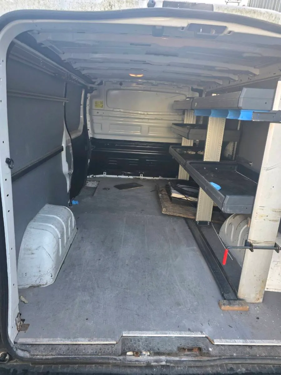 Opel vivaro - Image 2