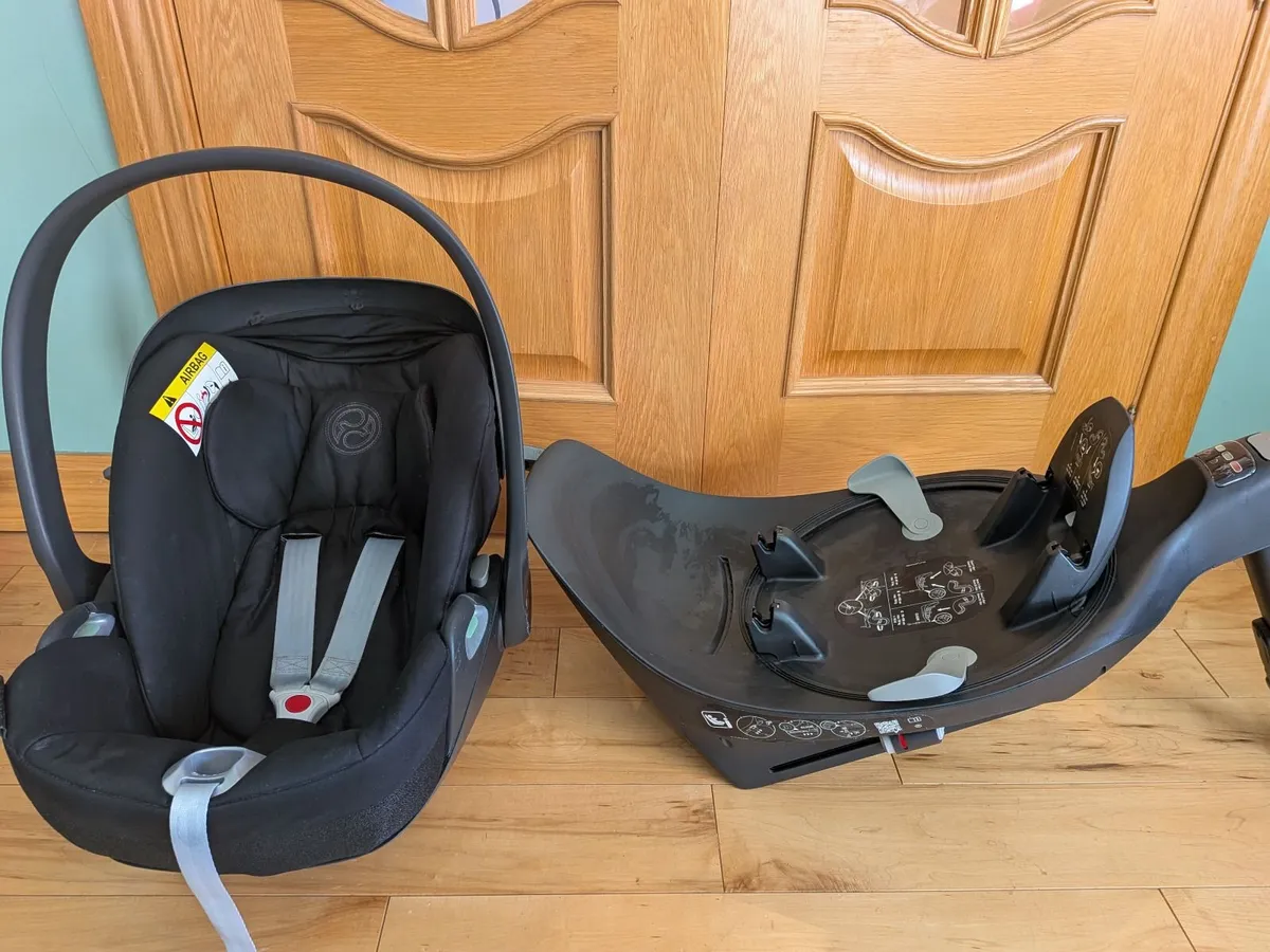 Cybex Cloud Z i-Size Car Seat & Base Z - Image 2