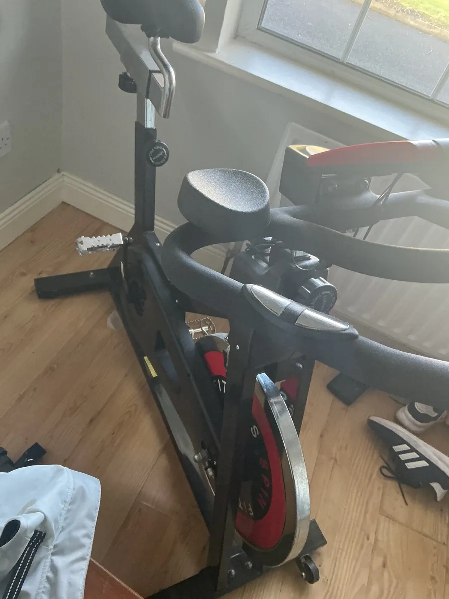 Exercise bike - Image 4