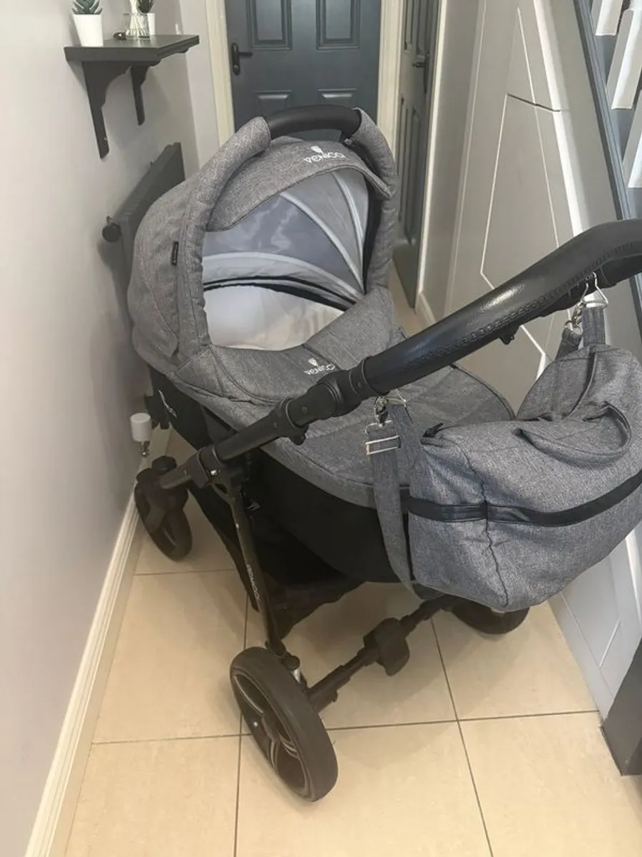 Vinicci 3-in-1 stroller - Image 1