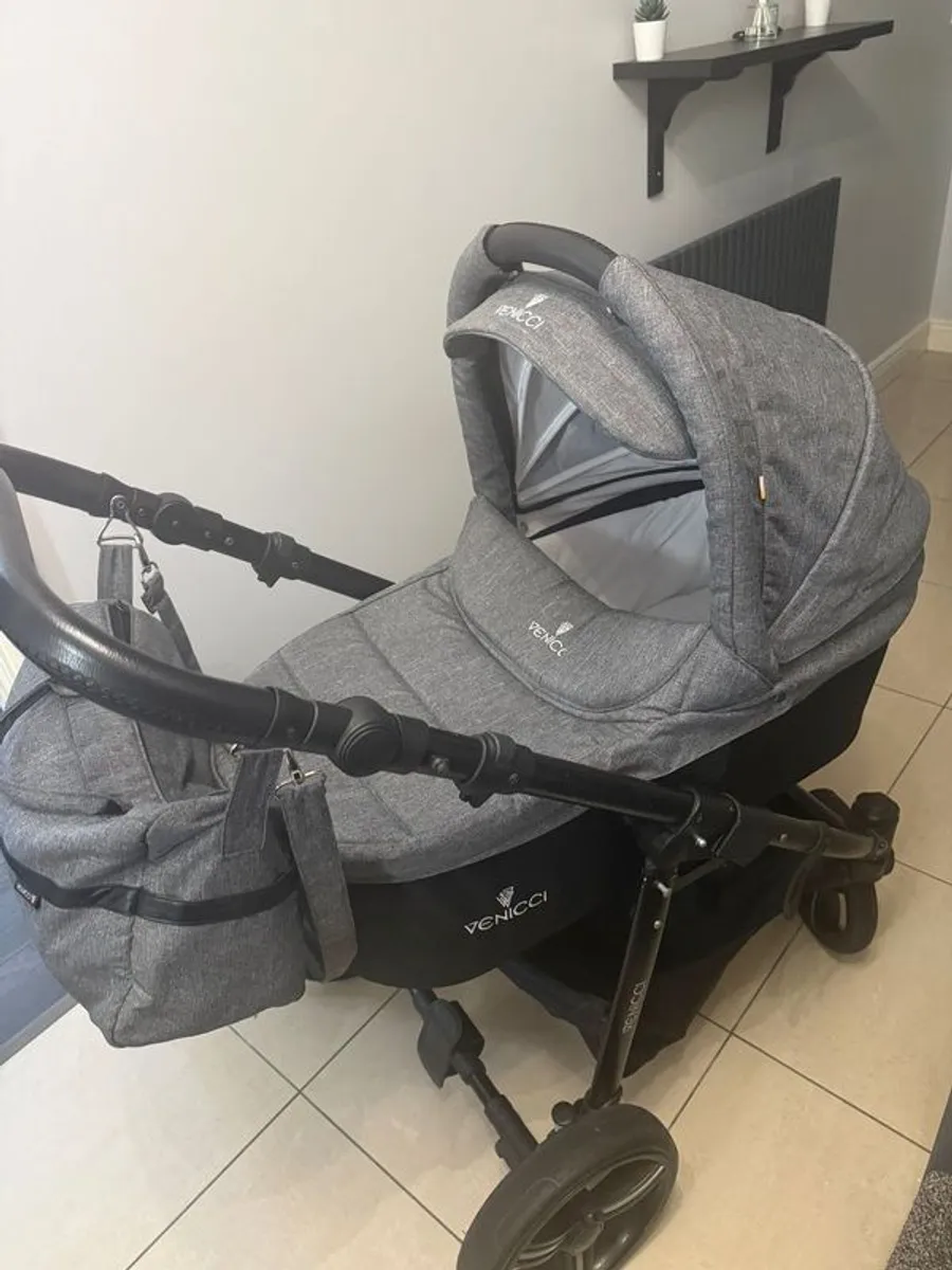 Vinicci 3-in-1 stroller - Image 2