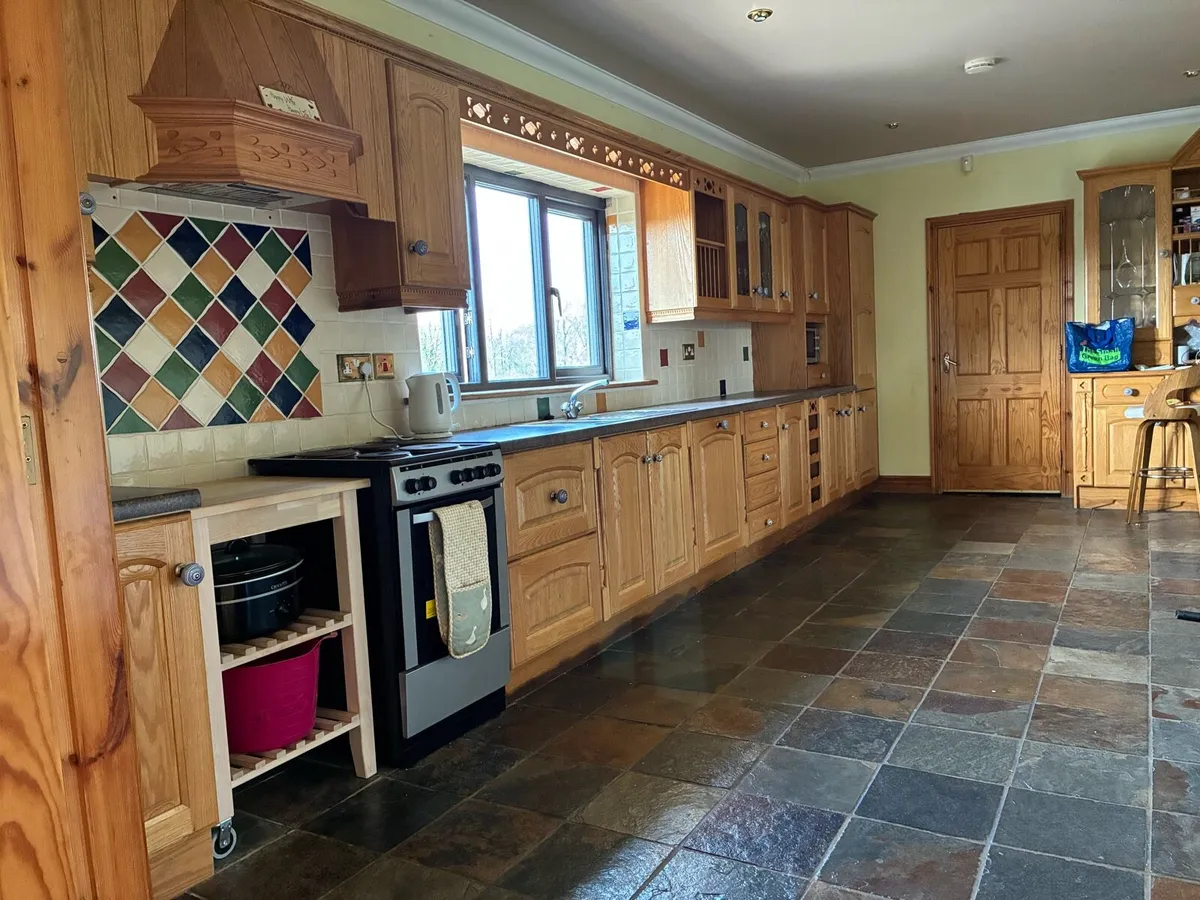 Solid Wood Kitchen - Image 4