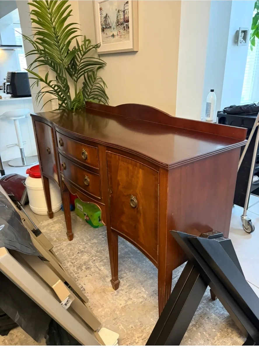 Sideboard - Image 4