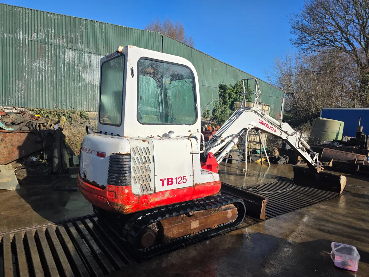 Takeuchi  tb125 - Image 2